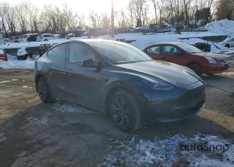 2024 Tesla Model Y from USA, damaged, VIN 7SAYGDEEXRF159975